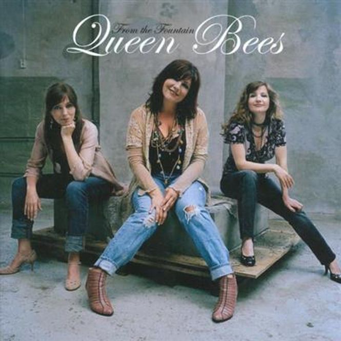 Hovedbilde Queen Bees - From The Fountain (CD)