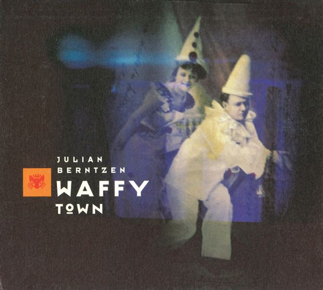 Hovedbilde Julian Berntzen - Waffy Town (CD)